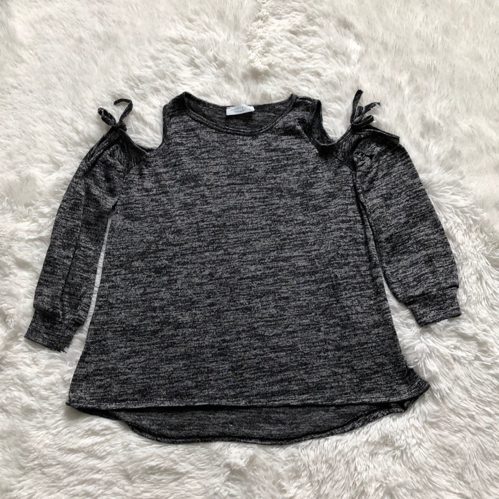 Lavender Field open shoulder long-sleeve top